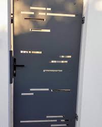 Porti Traforate Ro In 2020 Locker Storage Storage Home