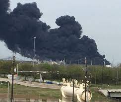 Storage farm at houston's sprawling deer park refining complex. Update Company And Texas Officials Say Fire At Deer Park Petrochemical Facility Isn T Dangerous For Residents Houston Public Media