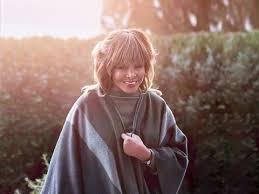 It follows the life and career of musician tina turner. Tina Turner Der Buddhismus Rettete Mein Leben