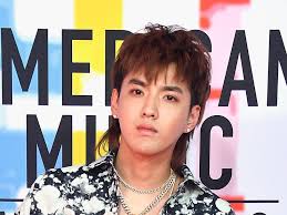 Kris wu, 30, was being held saturday by police after allegations he repeatedly lured young women to have sexual relations, cops said in a statement, which offered few details. Chinese Pop Star Kris Wu Dumped By Porsche Bulgari After Sex Accusation Bloomberg