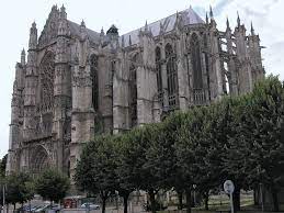 The result was the birth of what is known as the rayonnant. Cathedral Of Saint Pierre Cathedral Beauvais France Britannica