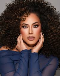 Samantha Joy Fay (@samjoyfay) • Instagram photos and videos