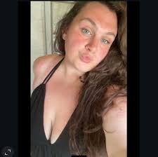 They kill 2 chickens and 2 of my chickens have this ￼￼ which animal can be ￼