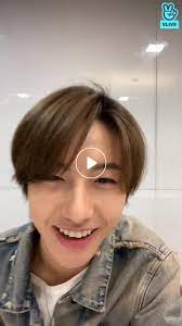 Someone made yuta say 'lodicakes' lmao that took me out fkjglfgsss. V Live Rjrjrjrjrj