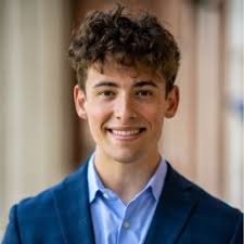 Thrilled to share some exciting news with my LinkedIn network! I'll be  joining Amazon as a Program Management Intern this summer, and I can't wait  to be a part of such a