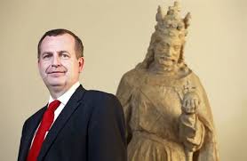 Алексей агеев, заур болотаев, александр плотников. Rektor Zima Byl Hospitalizovan Mel Potize S Dychanim Neni Jasne Zda Jde O Covid Domov Lidovky Cz