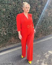 Rebel wilson on her newest role: Rebel Wilson Flaunts Her 30kg Slim Down After Jetting Into Los Angeles Readsector Female