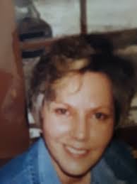 Candice Wilcox's Instagram, Twitter & Facebook