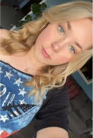 Emily Steffan's Instagram, Twitter & Facebook