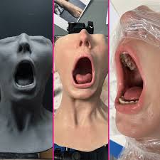 🕯️Quando o terror nasce nos detalhes… Essas são algumas das dentaduras  criadas especialmente para os vampiros Revenants na 1ª temporada de  Talamasca: A Ordem Secreta, peças que ajudam a dar forma ao