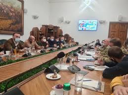 Хлеб, намазанный на хлеб.автор текста юрій бірюков. Konflikt Tarana I Homchaka Kakoe Reshenie Primet Zelenskij Depo Ua