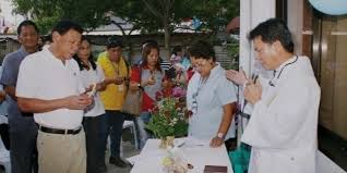 Check out this biography to know about his childhood, life, achievements rodrigo duterte is the current and the sixteenth president of the philippines, in office since june 2016. Rodrigo Duterte Story Bio Facts Networth Home Family Auto Famous Politicians Successstory
