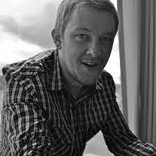 Martin Kapp's Instagram, Twitter & Facebook