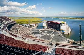 10 Best Outdoor Music Venues In The U S Beach Theater