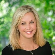 Lana Frank's Instagram, Twitter & Facebook