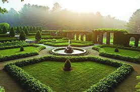 10 Best Home Estate Tours In The U S Italian Garden Country Gardening Rose Garden Portland