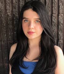 Zoe Wilson's Instagram, Twitter & Facebook