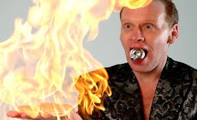 Star-Mixer Stefan Haneder holt Supertalent Stevie Starr in seine  Cocktailbar nach Linz