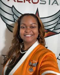 🌟✈️ Just touched down from an incredible day at the AeroSTEM Expo in  Chicago! 🚀✨ It was a joy to meet so many bright young minds excited about  flying high in the