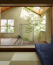 Japan Micro House With Small Zen Garden Small House Design Small House Interior Design Small Farmhouse Plans