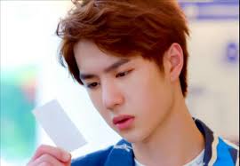 Wang Yibo, who has grown from a young and transparent to the top-notch in  the entertainment industry, really has a girlfriend who has been in love  for four years?