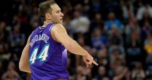 Something negative defensively yellow text: Bojan Bogdanovic Basket Eurohoops
