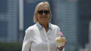 Get the latest player stats on martina navratilova including her videos, highlights, and more at the official women's tennis association website. Martina Navratilova Djokovic Glaubt Er Tut Das Richtige Aber Tennisnet Com