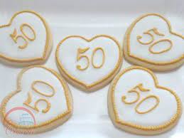 Feb 12, 2020 · 50 anni di matrimonio. Torta 50 Anniversario Di Matrimonio Anniversario Anniversario Di Matrimonio E 50esimo Anniversario