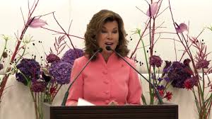 Brigitte bierlein, geboren am 25. Verfassungstag 2019 Grussworte Bundeskanzlerin Brigitte Bierlein Youtube