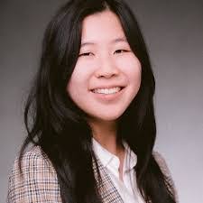 Charis Chen's Instagram, Twitter & Facebook