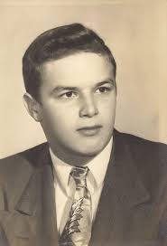 Mark Dye's Instagram, Twitter & Facebook