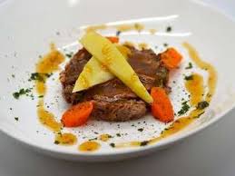 Toutes les cuissons sont adaptées au boeuf, pour peu que l'on choisisse bien son morceau. Recettes De Queue De Boeuf