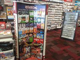 Take your roblox experience to the next level. Roblox On Twitter Cards Cards Cards Rt Darkgenex Roblox Went To Gamestop Saw This Http T Co Ei9zm7bqew