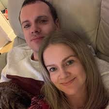 There's a new coffee shop/restaurant replacing the old shoezone store.  Spoke to the new proprioceptors this morning who were just measuring up.  Wishing them all the very best