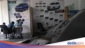 Demikian disampaikan menteri koordinator bidang perekonomian airlangga hartarto. Ini 3 Jenis Pajak Mobil Baru Yang Diusulkan Dipangkas Jadi 0