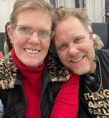 As we wait in faith much like those before us, knowing God CAN heal Andrea  Wallhausen, I just wanted to highlight how proud I am of this amazing  woman. The doctors told