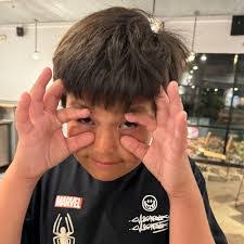 Aaron Riker's Instagram, Twitter & Facebook