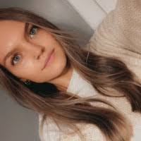 Alyssa Reich's Instagram, Twitter & Facebook