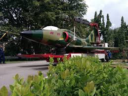 Also access reviews, ratings and scorecard. Tudm Twitter àªªàª° Proses Pemasangan Pesawat A 4ptm Skyhawk M32 11 Utk Dijadikan Monumen Di Kelab Rekreasi Tentera Udara Krtu Giat Dilaksanakan Semalam Kerja2 Pemasangan Dipantau Oleh Kp Dgta Bg Dato Dr Md Zaki