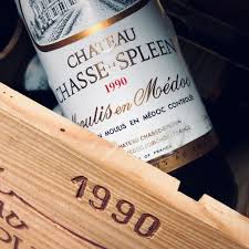Decouvrez Plus De 40 Vins Du Superbe Millesime 1990 Https Www Comptoirdesmillesimes Com Vins 1990 Chasse Spleen Millesime Bouteille De Vin
