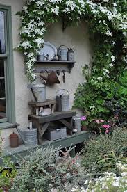 Pin Von June Coker Auf Country Gardens Garten Deko Garten Garten Deko Ideen