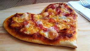 Pizza Con Pasta Madre A Cuore Ricetta Base Con Immagini Ricette Idee Alimentari Pasti Italiani
