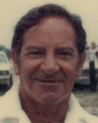 David Izzi's Instagram, Twitter & Facebook