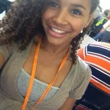 Emily Mallette (@emILYmadison_15)