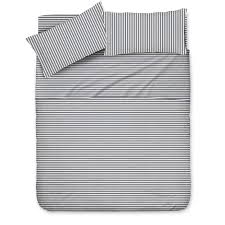 In puro cotone 100%, abbinabile sia in ambienti classici che moderni. Completo Lenzuola Bretagna Grigio Righe Di Tendenza Acquista Su Ventis