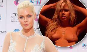 Sophie Monk blames her 'constant camel toe' on going commando | Daily Mail  Online