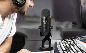 Built to provide excellent sound quality, the mic is easy to set up as well as travel with due to its wireless nature. Best Microphone For Youtube Videos On A Budget In 2021