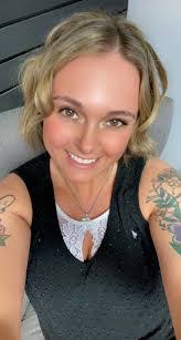 Kimberly Ensign's Instagram, Twitter & Facebook