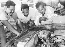 Find the perfect alabama gang nascar stock photos and editorial news pictures from getty images. Wendell Scott The Nascar Pioneer Whose Legacy Is Now More Powerful Than Ever Bbc Sport