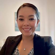 Karla Armas's Instagram, Twitter & Facebook